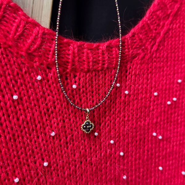 "Garnet Talisman" on gold
