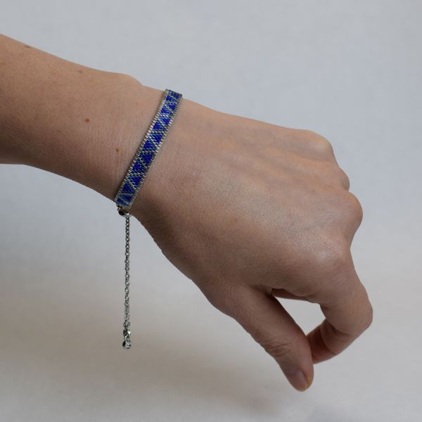 Blue geometric bracelet with palladium